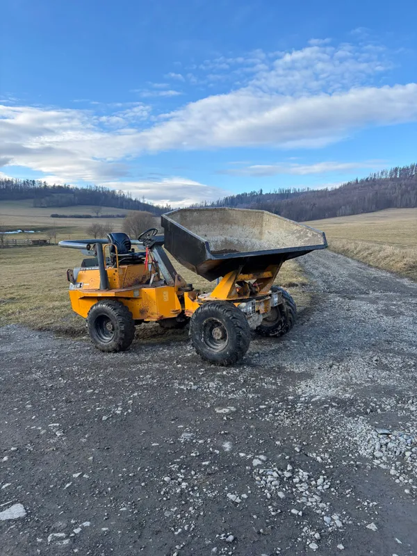 Kolový Dumper 4x4 z původních stránek Bagry Synek